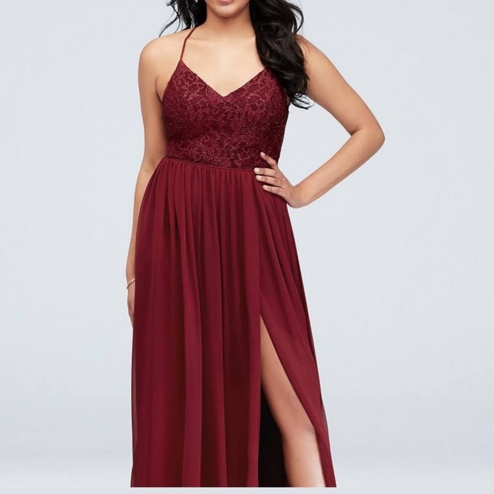 DAVID’S BRIDAL - CITY TRIANGLES Prom Dress
